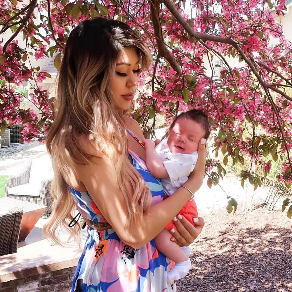 Meet your Posher, Caitlin